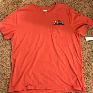 Old Navy pocket tshirt XL